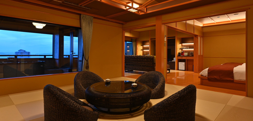 Deluxe Japanese-Western Style Suite with an Open-Air Hot Spring Bath