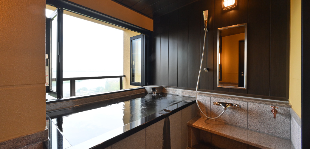 Japanese-Western Standard Suite with an Open-Air Hot Spring Bath
