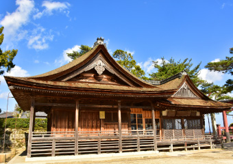 Shirahigejinja shrine